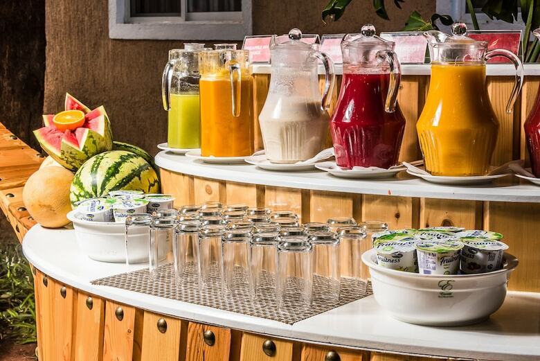 Prideinn Raphta Hotel