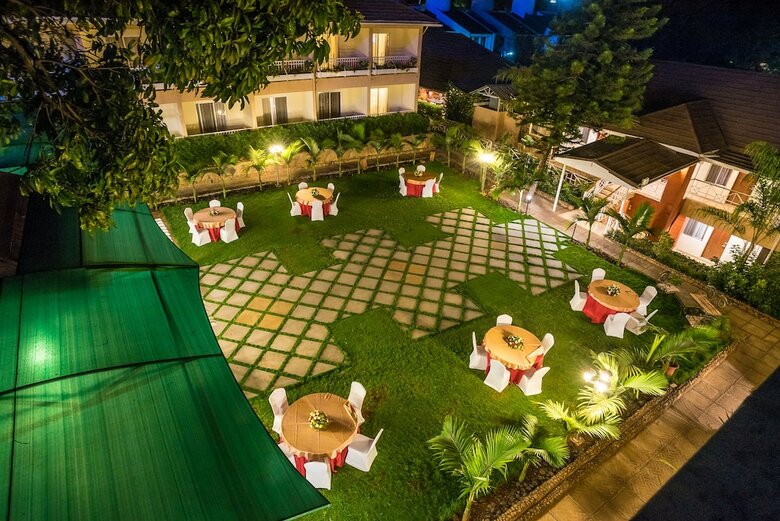 Prideinn Raphta Hotel