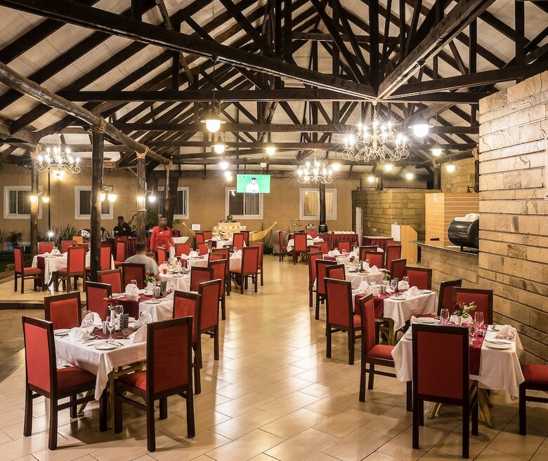 Prideinn Raphta Hotel