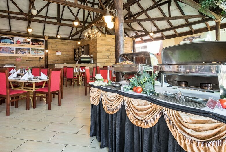 Prideinn Raphta Hotel