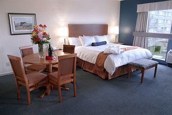 Norwood Hotel
