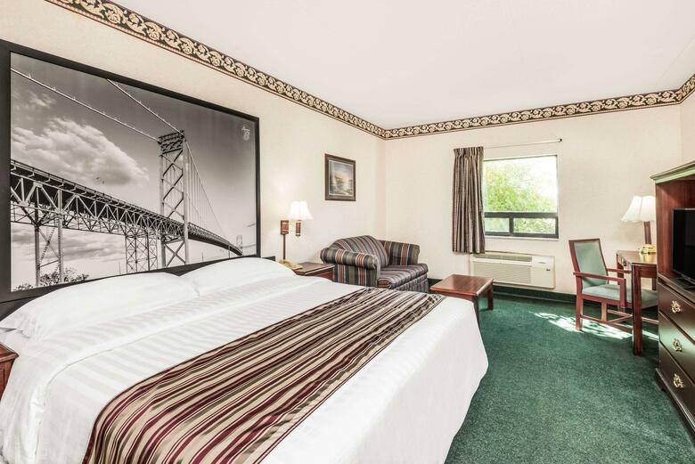 Motel Super 8 Windsor On