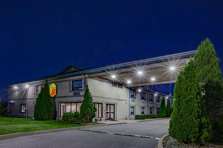 Motel Super 8 Windsor On