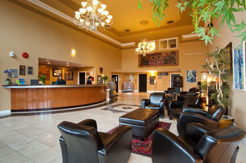 Howard Johnson Hotel And Suites, Victoria Elk Lake