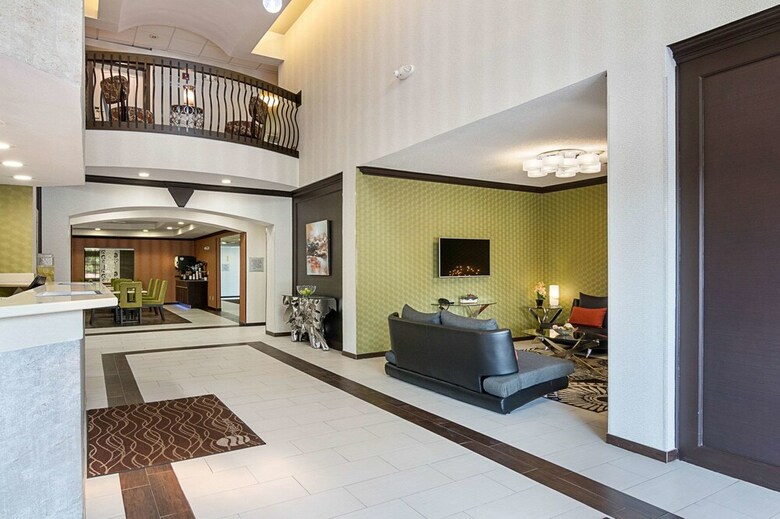 Hotel Comfort Inn