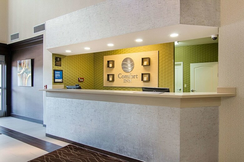 Hotel Comfort Inn