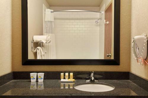 Hotel Days Inn - Regina Airport West