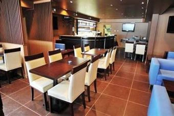Skky Hotel