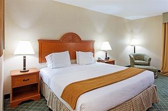 Holiday Inn Express Hotel & Suites Sylacauga