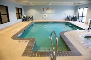 Hotel Comfort Suites Fultondale