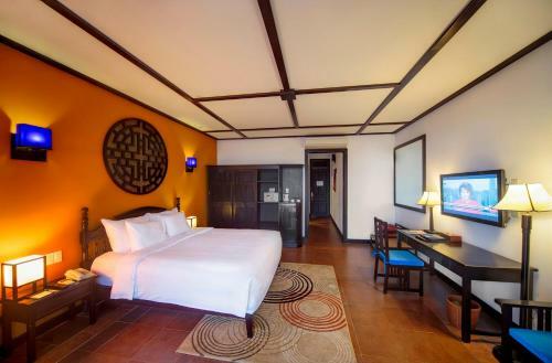 Hotel Hoi An Beach Resort