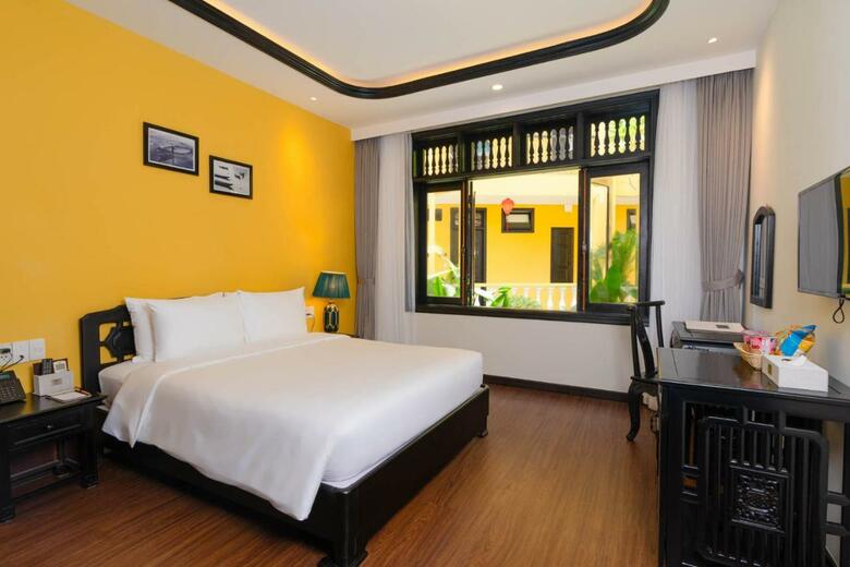 Hotel Lotus
