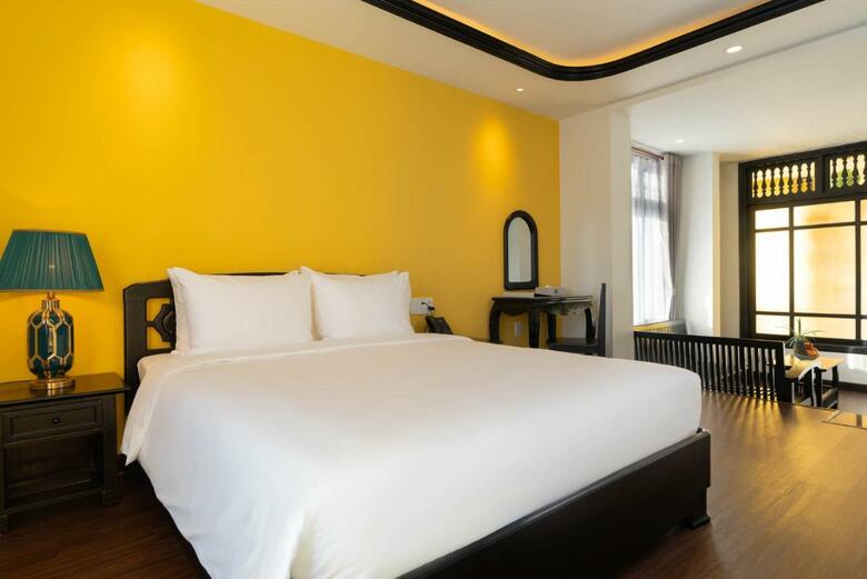 Hotel Lotus