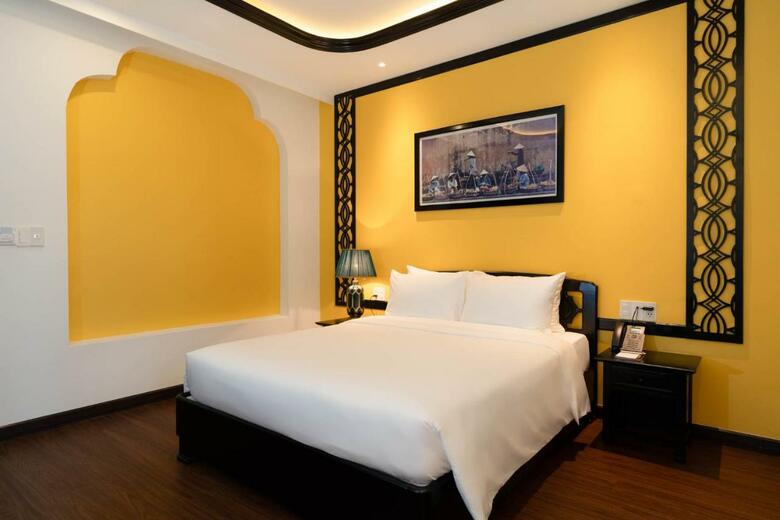 Hotel Lotus
