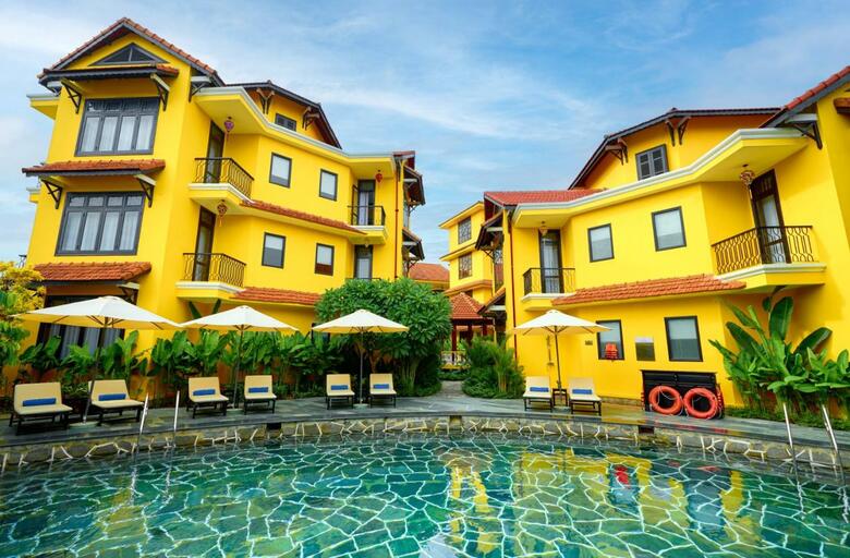 Hotel Lotus