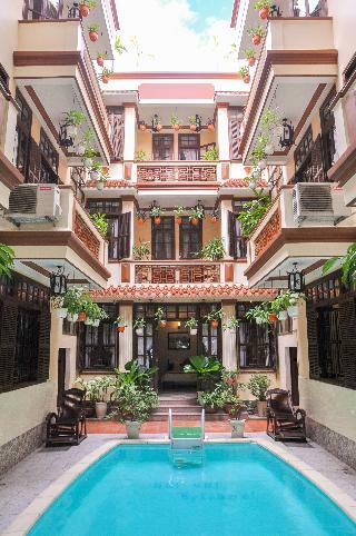 Hotel Nhi Nhi