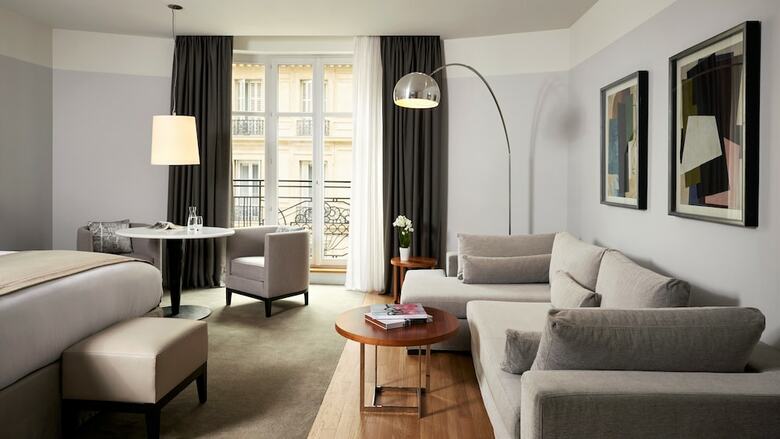 Hotel Sofitel Arc De Triomphe