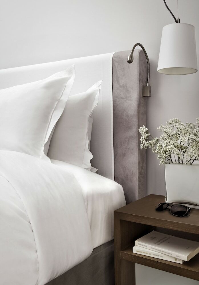 Hotel Sofitel Arc De Triomphe