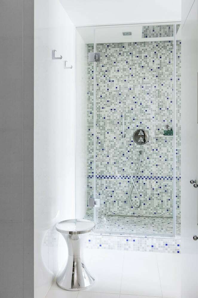 Hotel Sofitel Arc De Triomphe