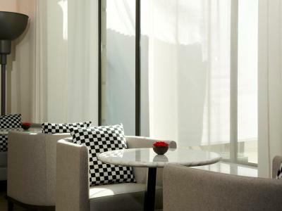 Hotel Sofitel Arc De Triomphe