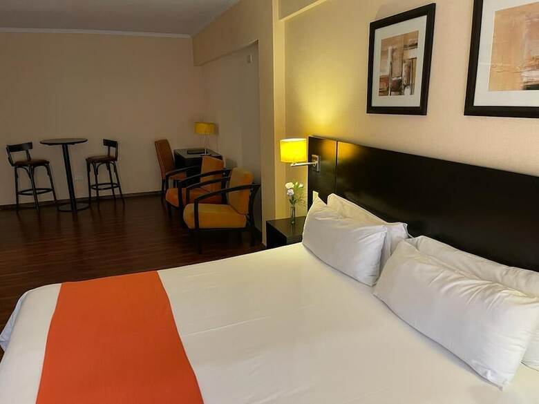 Hotel Duomi Plaza