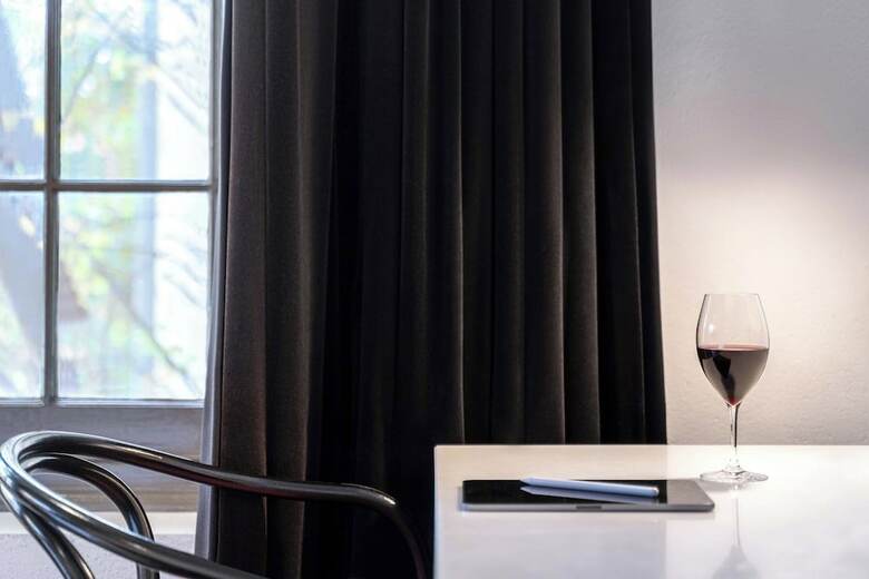 Diamant Boutique Hotel Canberra