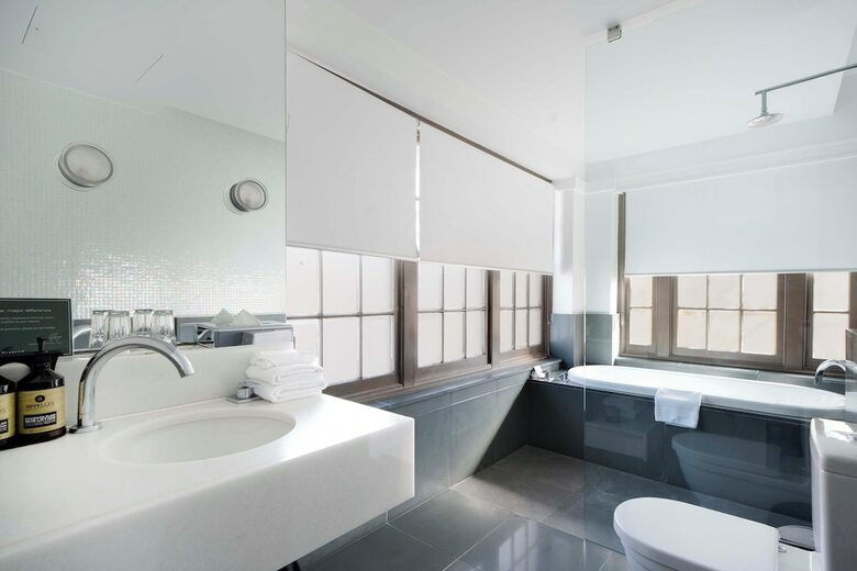 Diamant Boutique Hotel Canberra