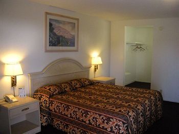 Motel 6 Delano