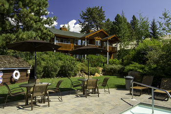 Aparthotel Red Wolf Lakeside Lodge