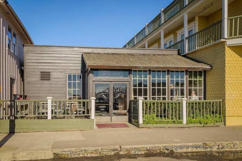 The Mendocino Hotel And Garden Suites