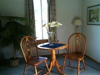 Hostal Ocean View Inn