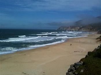 Hostal Ocean View Inn