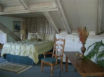 Hostal Ocean View Inn