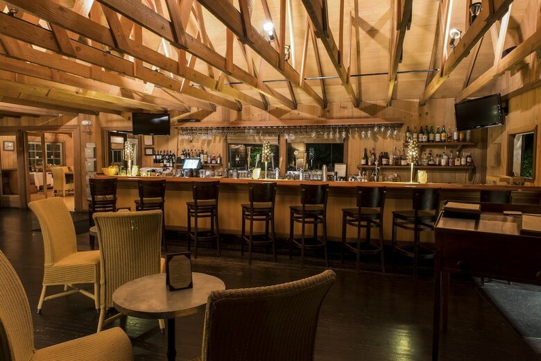 Cabana Dawn Ranch Lodge