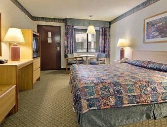 Motel Travelodge Commerce Los Angeles Area