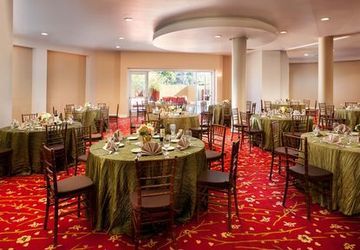 Hotel Ventura Beach Marriott