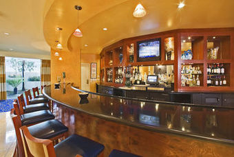 Hotel Ventura Beach Marriott