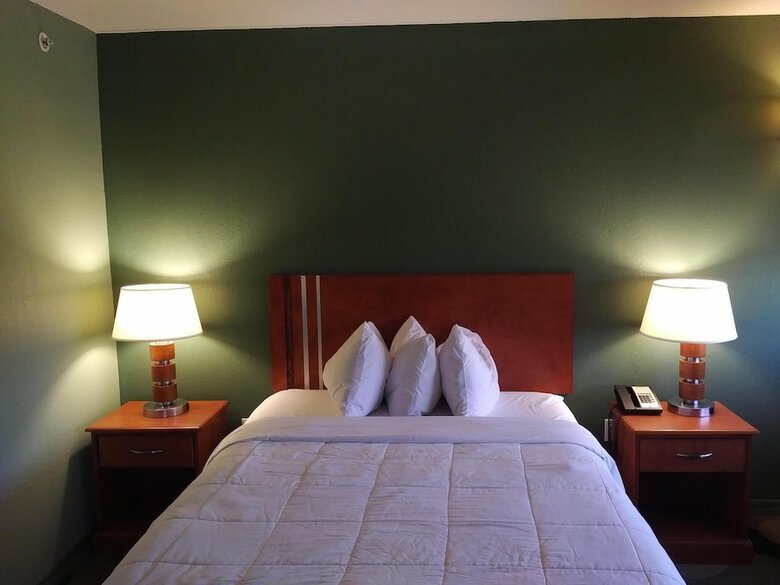 Marble Waters Hotel & Suites
