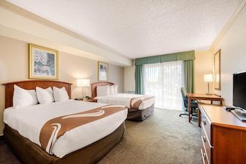 Hotel Quality Inn & Suites