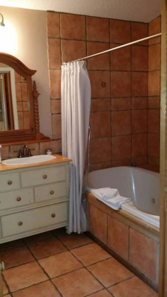 Hostal Florida House Inn