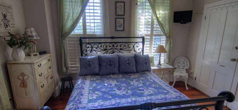 Hostal Florida House Inn