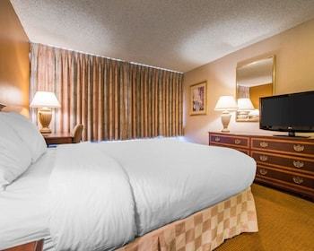 Hotel Clarion Inn And Conference Center