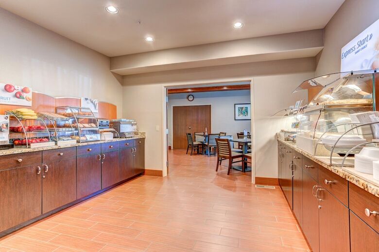 Holiday Inn Express Hotel & Suites Montrose-townsend