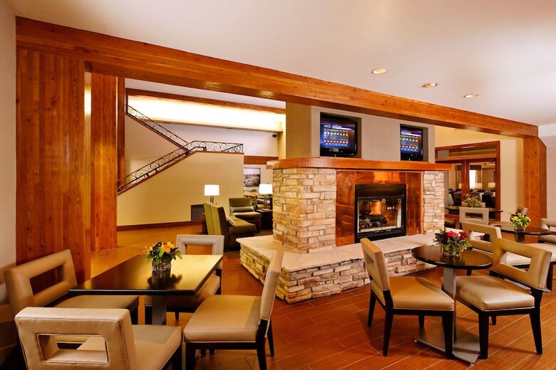 Holiday Inn Express Hotel & Suites Montrose-townsend