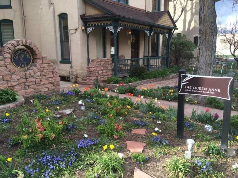 Queen Anne Bed And Breakfast