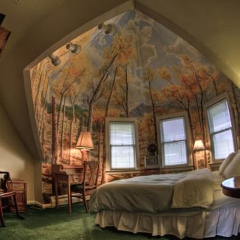 Queen Anne Bed And Breakfast