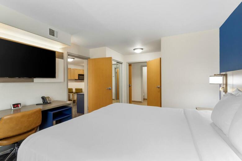 Glenwood Suites, An Ascend Hotel Collection Member