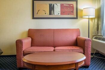 Hotel Clarion Inn