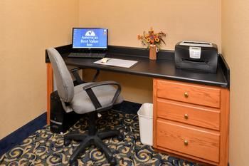 Hotel Americas Best Value Inn And Suites Carrollton