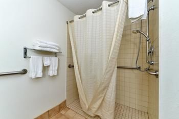 Hotel Americas Best Value Inn And Suites Carrollton